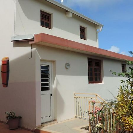Apartamento Chez Manu Le Robert Exterior foto